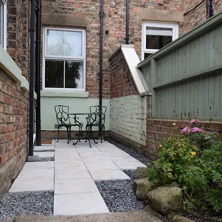 3 Bed In 74150 Semesterbostad Knaresborough