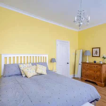 3 Bed In Oc-74150 Knaresborough