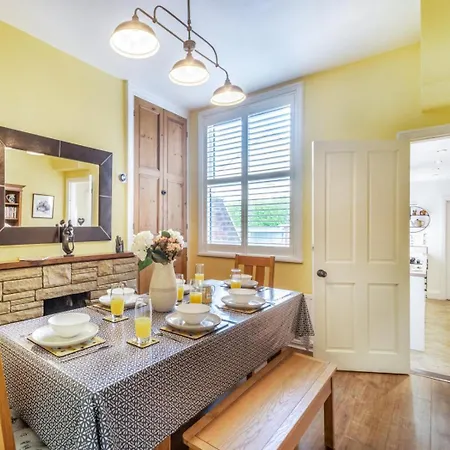 3 Bed In Oc-74150 *